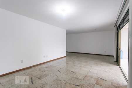 Sala de apartamento para alugar com 5 quartos, 180m² em Recreio dos Bandeirantes, Rio de Janeiro