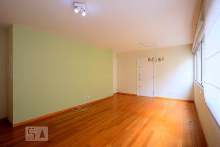 Sala de apartamento para alugar com 3 quartos, 106m² em Vila Madalena, São Paulo