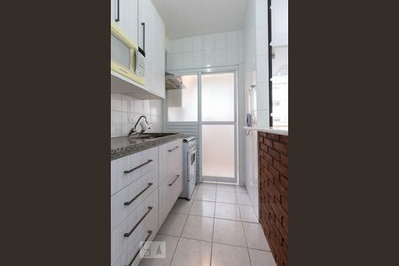 Cozinha de apartamento para alugar com 1 quarto, 50m² em Alto da Mooca, São Paulo