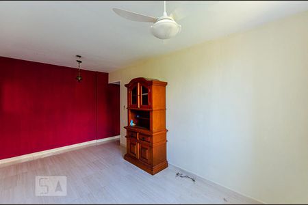 Sala de apartamento à venda com 2 quartos, 75m² em Engenhoca, Niterói