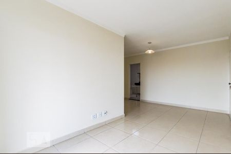 Sala de apartamento para alugar com 3 quartos, 79m² em Jardim Miranda, Campinas