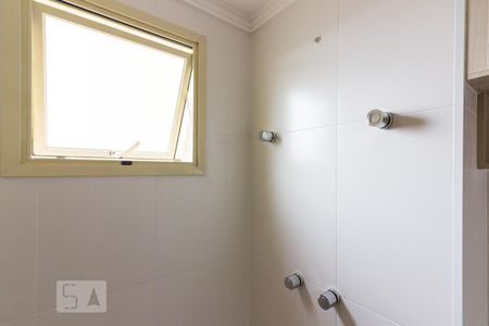 Banheiro de apartamento à venda com 1 quarto, 44m² em Santana, São Paulo