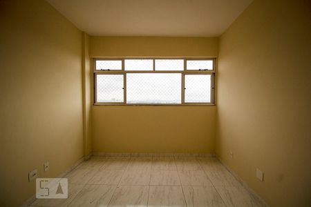 Sala de apartamento para alugar com 3 quartos, 120m² em Carlos Prates, Belo Horizonte