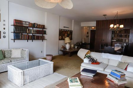 Sala de apartamento à venda com 3 quartos, 180m² em Consolação, São Paulo