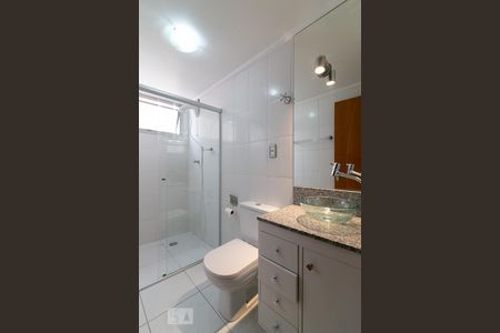 Banheiro de apartamento à venda com 2 quartos, 75m² em Vila Mariana, São Paulo