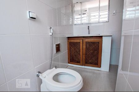 Banheiro 1 de casa para alugar com 5 quartos, 240m² em Perdizes, São Paulo