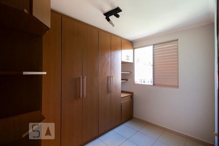Quarto 1 de apartamento para alugar com 2 quartos, 52m² em Vila Parque Jabaquara, São Paulo