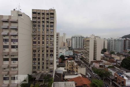 Vista Sala de apartamento à venda com 3 quartos, 92m² em Icaraí, Niterói