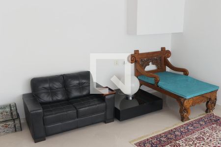 Apartamento para alugar com 240m², 3 quartos e 3 vagas Apartamento para alugar com 240m², 3 quartos e 3 vagasHall do segundo andar