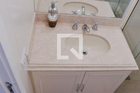 Apartamento para alugar com 240m², 3 quartos e 3 vagas Apartamento para alugar com 240m², 3 quartos e 3 vagasBanheiro da Suíte 3