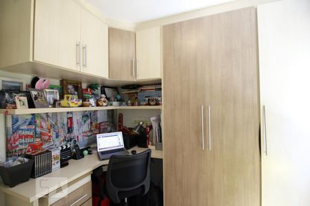 Quarto 1 de apartamento para alugar com 3 quartos, 70m² em Paraíso do Morumbi, São Paulo