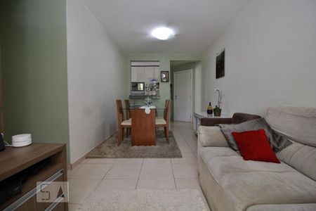 Sala de apartamento para alugar com 3 quartos, 70m² em Paraíso do Morumbi, São Paulo