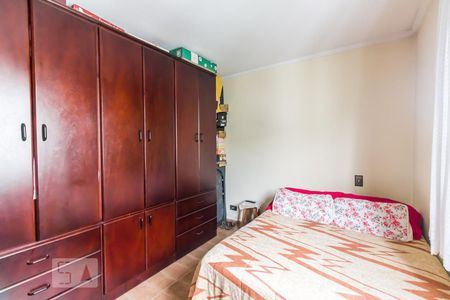 Quarto 1 de apartamento para alugar com 2 quartos, 50m² em Parque Santo Antônio, Guarulhos