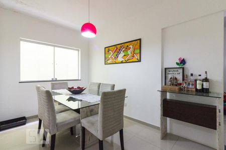 Sala de Jantar de casa à venda com 3 quartos, 120m² em Vila Nivi, São Paulo