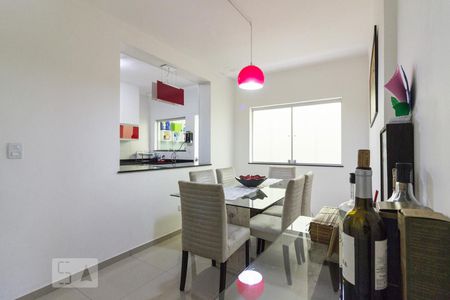 Sala de Jantar de casa à venda com 3 quartos, 120m² em Vila Nivi, São Paulo