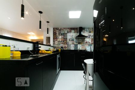 Cozinha de apartamento para alugar com 3 quartos, 134m² em Brooklin Paulista, São Paulo