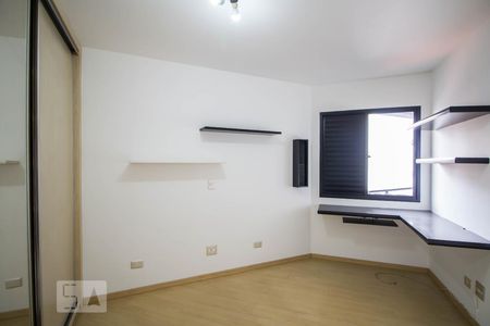 Quarto suíte de apartamento para alugar com 1 quarto, 45m² em Vila Madalena, São Paulo