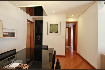 Sala de apartamento para alugar com 3 quartos, 98m² em Vila Andrade, São Paulo