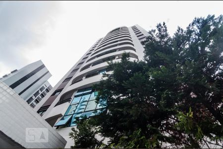 Apartamento para alugar com 52m², 2 quartos e 2 vagas Apartamento para alugar com 52m², 2 quartos e 2 vagasÁrea Comum - Fachada