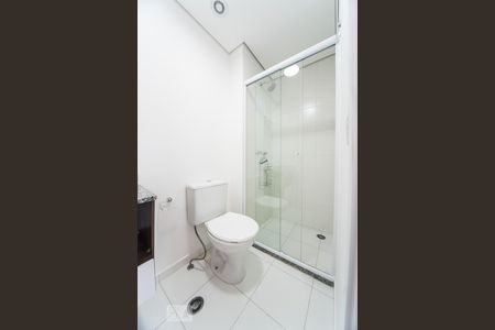Banheiro de kitnet/studio à venda com 1 quarto, 36m² em Rudge Ramos, São Bernardo do Campo