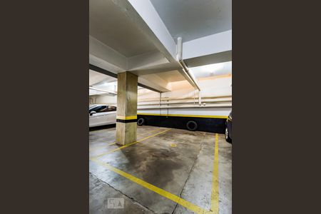 Garagem  de apartamento para alugar com 1 quarto, 70m² em Centro, Campinas