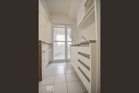 Cozinha de apartamento à venda com 1 quarto, 50m² em Jardim Aeroporto, São Paulo