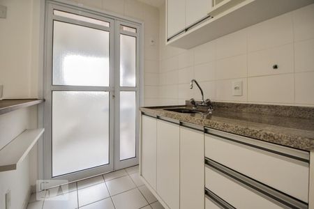 Cozinha de apartamento à venda com 1 quarto, 50m² em Jardim Aeroporto, São Paulo