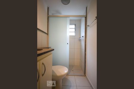 Detalhe do banheiro de apartamento para alugar com 3 quartos, 69m² em Paraíso do Morumbi, São Paulo