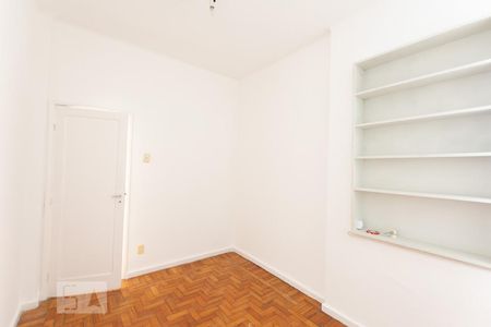 Quarto 2 de apartamento para alugar com 3 quartos, 70m² em Icaraí, Niterói