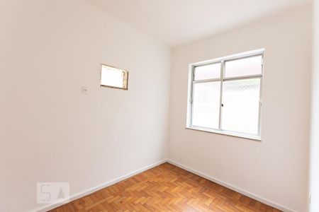 Quarto 1 de apartamento para alugar com 3 quartos, 70m² em Icaraí, Niterói