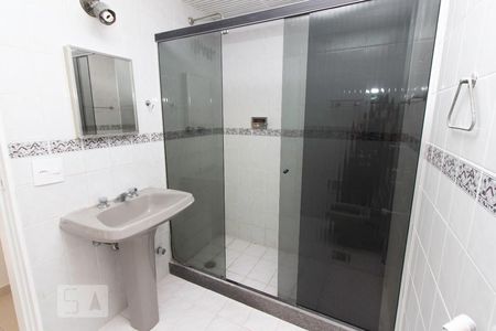 Banheiro de apartamento para alugar com 3 quartos, 95m² em Méier, Rio de Janeiro