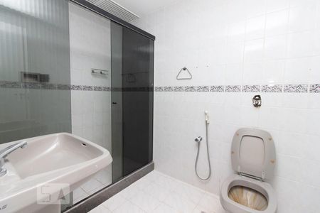 Banheiro de apartamento para alugar com 3 quartos, 95m² em Méier, Rio de Janeiro