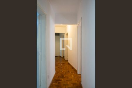 Corredor de apartamento para alugar com 3 quartos, 109m² em Santana, São Paulo