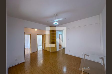 Sala de apartamento para alugar com 2 quartos, 76m² em Flamengo, Rio de Janeiro