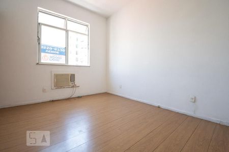 Banheiro de apartamento para alugar com 2 quartos, 76m² em Flamengo, Rio de Janeiro