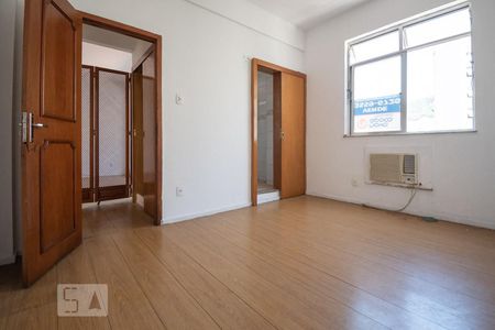 Suíte de apartamento para alugar com 2 quartos, 76m² em Flamengo, Rio de Janeiro