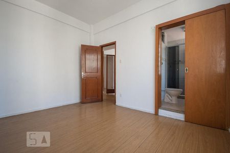 Suíte de apartamento para alugar com 2 quartos, 76m² em Flamengo, Rio de Janeiro