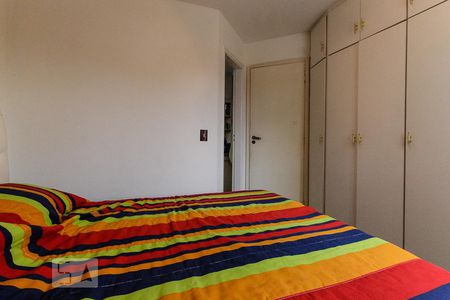 suite de apartamento à venda com 3 quartos, 85m² em Vila Regente Feijó, São Paulo