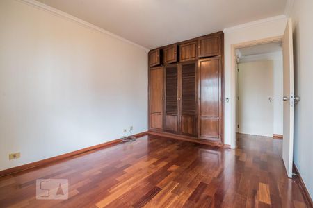Quarto 1 de apartamento à venda com 3 quartos, 205m² em Brooklin Paulista, São Paulo