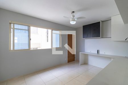 Sala de apartamento para alugar com 2 quartos, 70m² em Jardim Bela Vista, Campinas