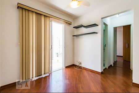 Sala de apartamento para alugar com 2 quartos, 80m² em Mansões Santo Antônio, Campinas