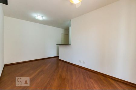 Sala de apartamento para alugar com 2 quartos, 80m² em Mansões Santo Antônio, Campinas