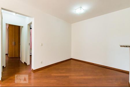 Sala de apartamento para alugar com 2 quartos, 80m² em Mansões Santo Antônio, Campinas