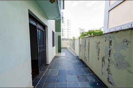 Área privativa de apartamento à venda com 3 quartos, 140m² em São Pedro, Belo Horizonte