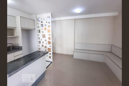 Sala de apartamento para alugar com 2 quartos, 65m² em Jardim Flor da Montanha, Guarulhos