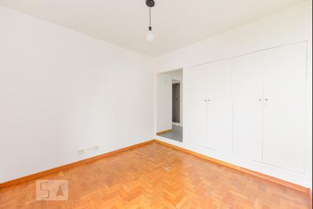 Suíte de apartamento para alugar com 2 quartos, 90m² em Cerqueira César, São Paulo