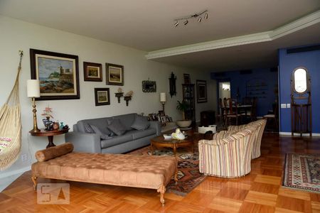 Sala de apartamento para alugar com 4 quartos, 300m² em Leblon, Rio de Janeiro