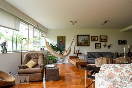 Sala de apartamento para alugar com 4 quartos, 300m² em Leblon, Rio de Janeiro