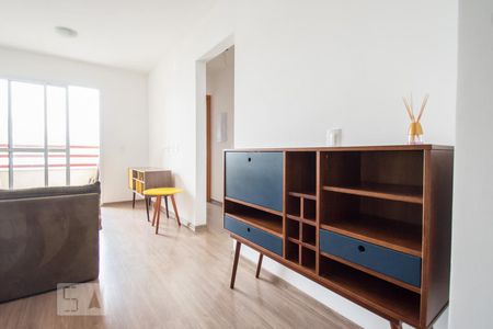 Sala de apartamento para alugar com 2 quartos, 60m² em Casa Branca, Santo André