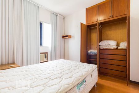 Quarto de apartamento para alugar com 1 quarto, 83m² em Funcionários, Belo Horizonte